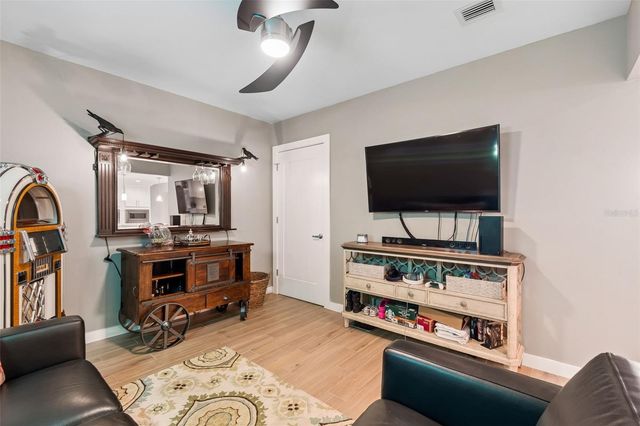 920 N OSCEOLA AVENUE 604, Clearwater, FL 33755