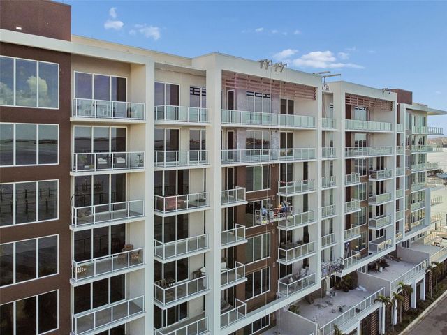 920 N OSCEOLA AVENUE 604, Clearwater, FL 33755