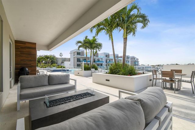 920 N OSCEOLA AVENUE 604, Clearwater, FL 33755