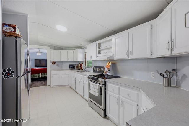 1223 Arvida Spur Road, Rocky Point, NC 28457
