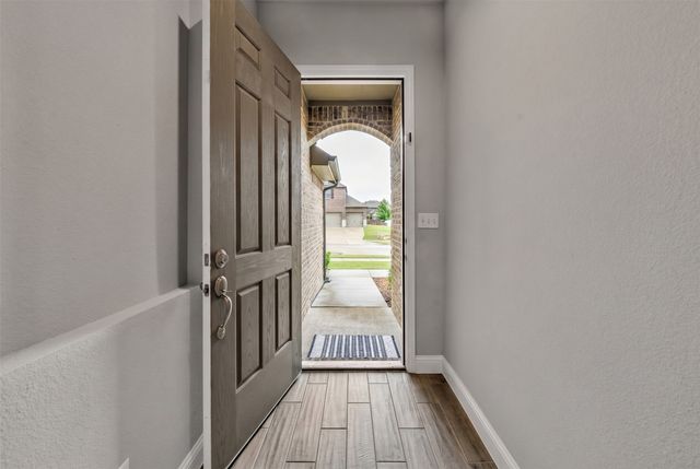 5805 Watts Bar Court, Fort Worth, TX 76179