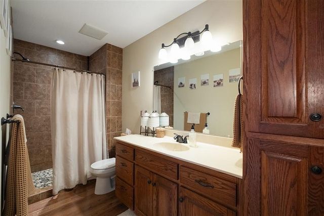 804 11th Avenue SW, Rice, MN 56367