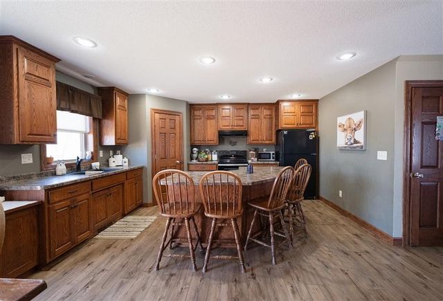 804 11th Avenue SW, Rice, MN 56367