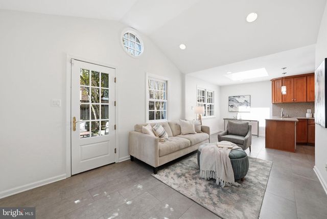 4600 RENO RD NW, Washington, DC 20008