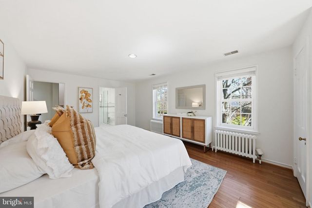 4600 RENO RD NW, Washington, DC 20008