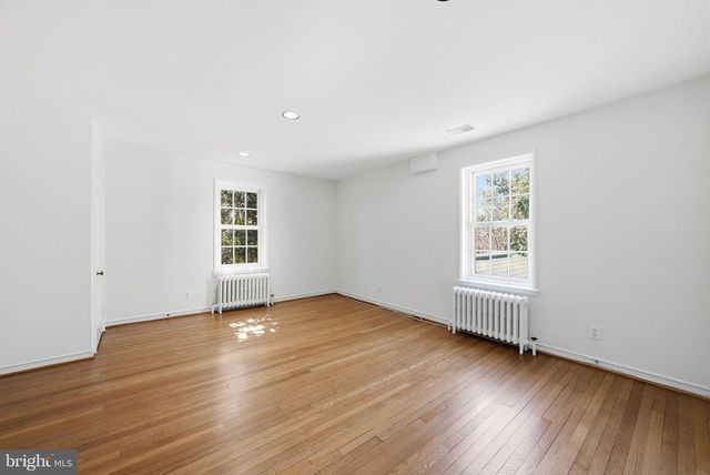 4600 RENO RD NW, Washington, DC 20008