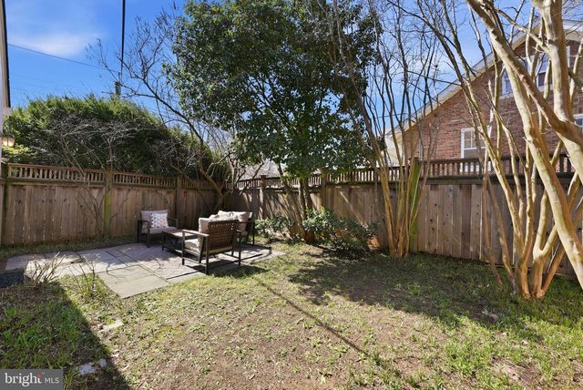 4600 RENO RD NW, Washington, DC 20008