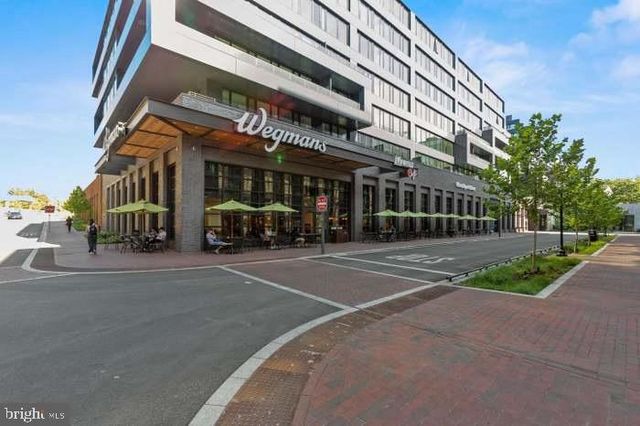 4600 RENO RD NW, Washington, DC 20008