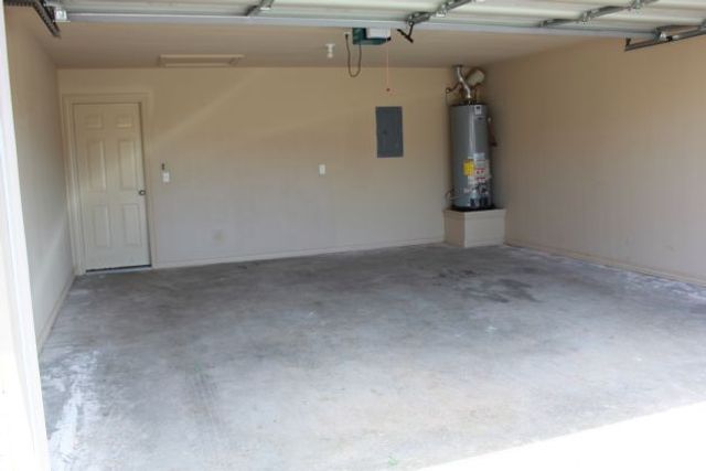 830 Oakwood Court, Centerton, AR 72719