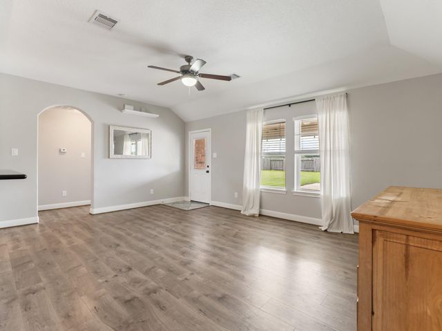 11302 Audrey Drive, Needville, TX 77461