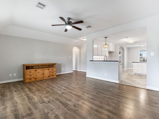 11302 Audrey Drive, Needville, TX 77461