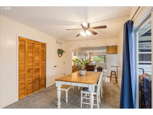 2604 Se 176th Pl, Portland, OR 97236