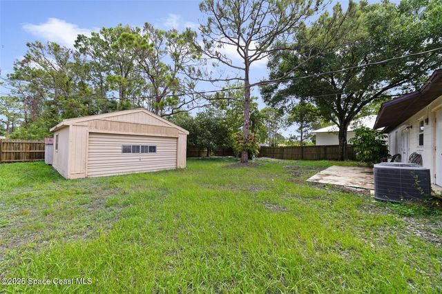 271 Bali Street SE, Palm Bay, FL 32909