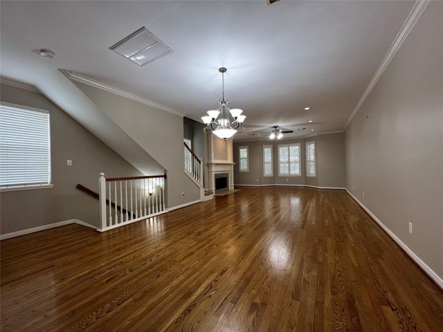 1323 Oneil Street, Houston, TX 77019