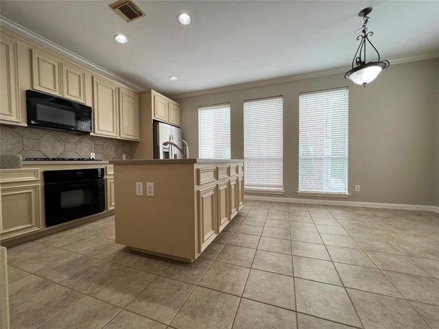 1323 Oneil Street, Houston, TX 77019