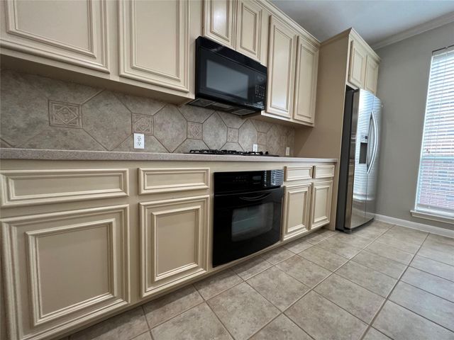 1323 Oneil Street, Houston, TX 77019