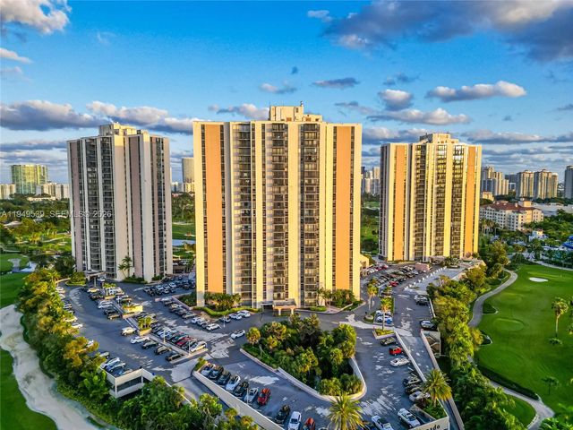 20301 W Country Club Drive 1623, Aventura, FL 33180