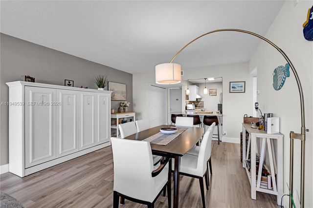 20301 W Country Club Drive 1623, Aventura, FL 33180