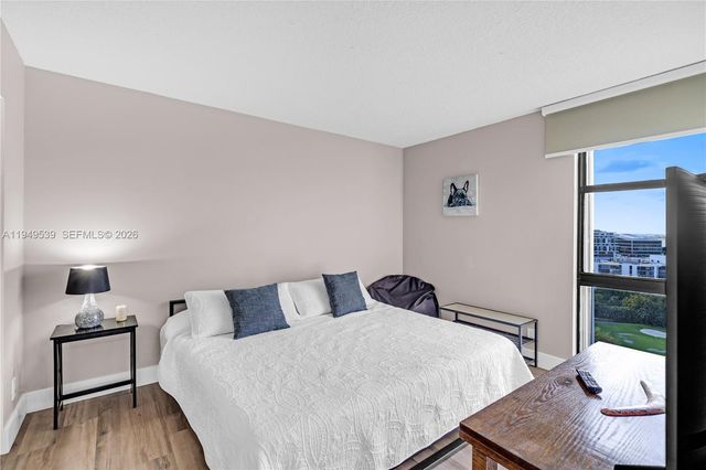 20301 W Country Club Drive 1623, Aventura, FL 33180