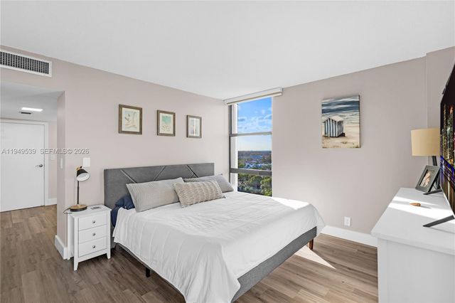20301 W Country Club Drive 1623, Aventura, FL 33180