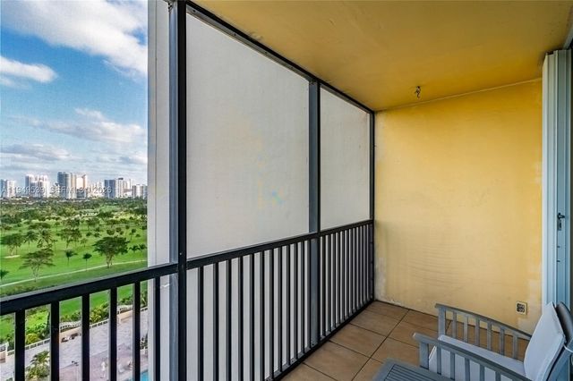 20301 W Country Club Drive 1623, Aventura, FL 33180