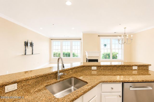 40 Golden Eye Lane, Middletown, NJ 07758