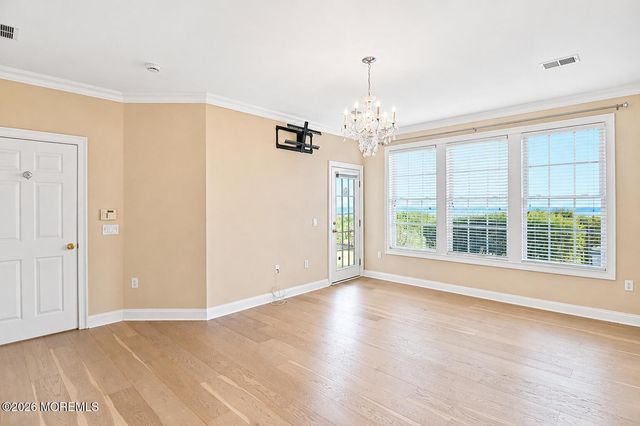 40 Golden Eye Lane, Middletown, NJ 07758
