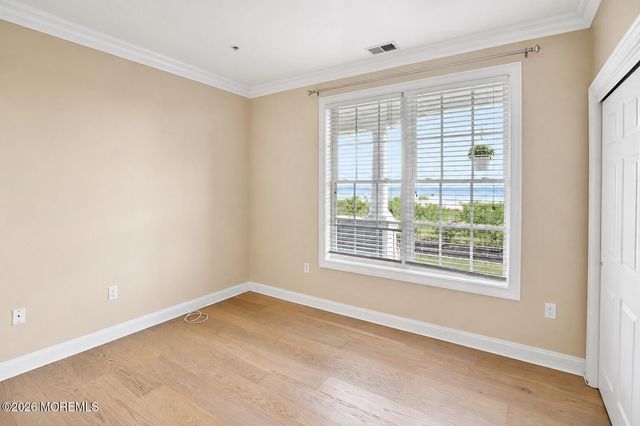 40 Golden Eye Lane, Middletown, NJ 07758