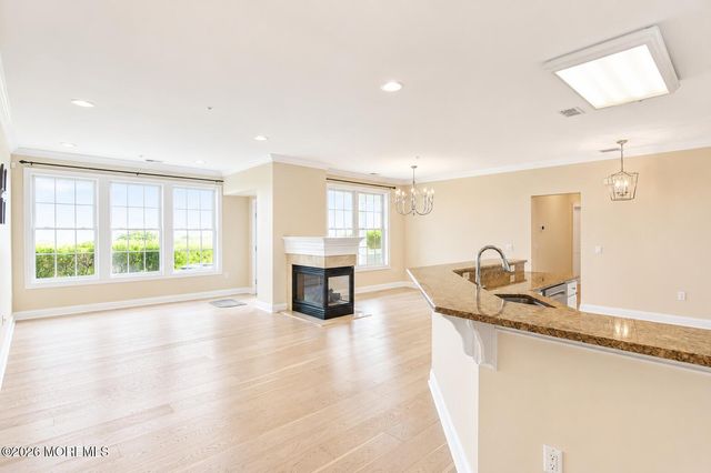 40 Golden Eye Lane, Middletown, NJ 07758