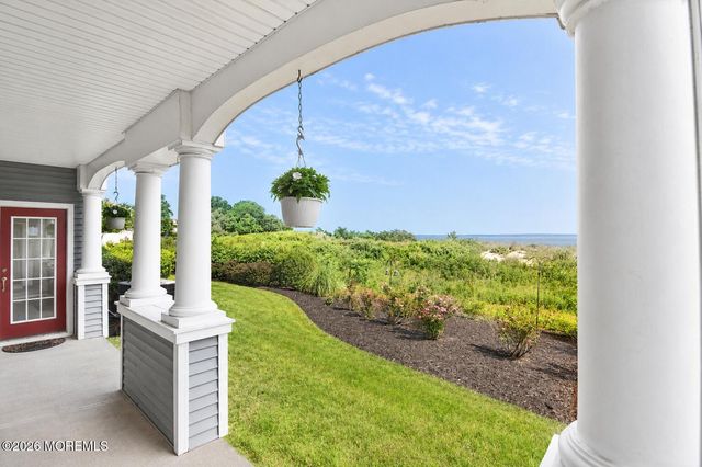 40 Golden Eye Lane, Middletown, NJ 07758