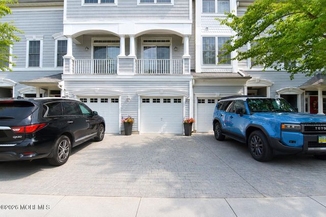40 Golden Eye Lane, Middletown, NJ 07758