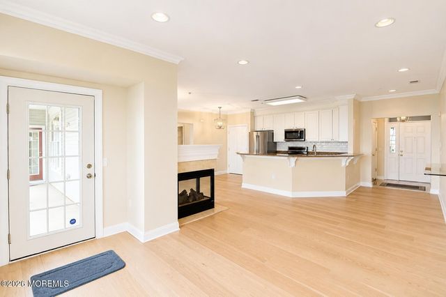40 Golden Eye Lane, Middletown, NJ 07758