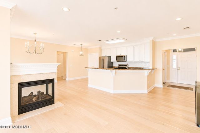 40 Golden Eye Lane, Middletown, NJ 07758