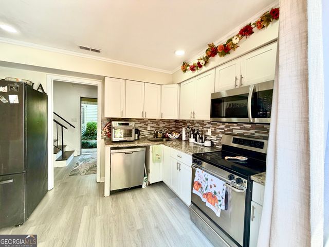 1014 Country Court, Lawrenceville, GA 30044
