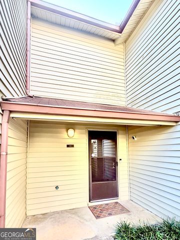 1014 Country Court, Lawrenceville, GA 30044