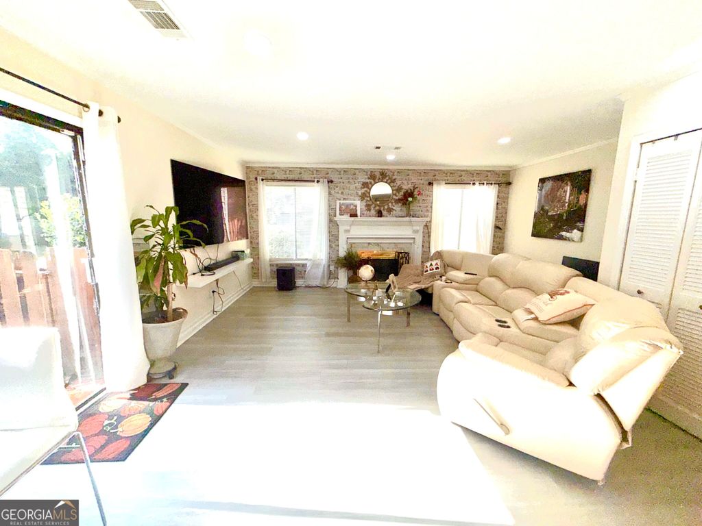 1014 Country Court, Lawrenceville, GA 30044 — photo 4
