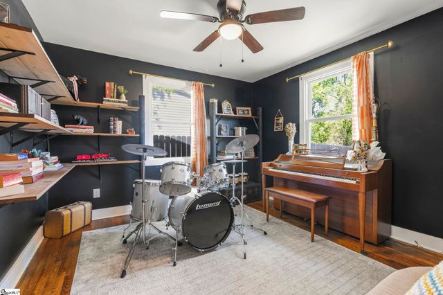 8 Nimitz Street, Greenville, SC 29609