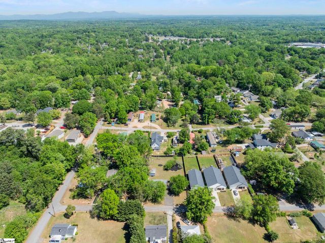 8 Nimitz Street, Greenville, SC 29609