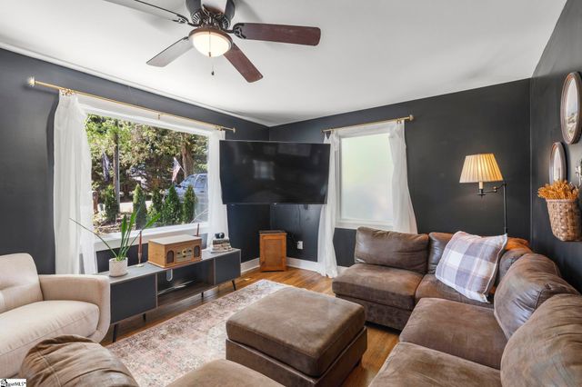 8 Nimitz Street, Greenville, SC 29609