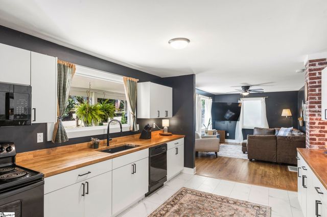 8 Nimitz Street, Greenville, SC 29609