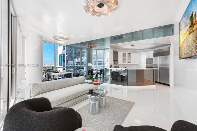 100 S Pointe Dr 2101, Miami Beach, FL 33139