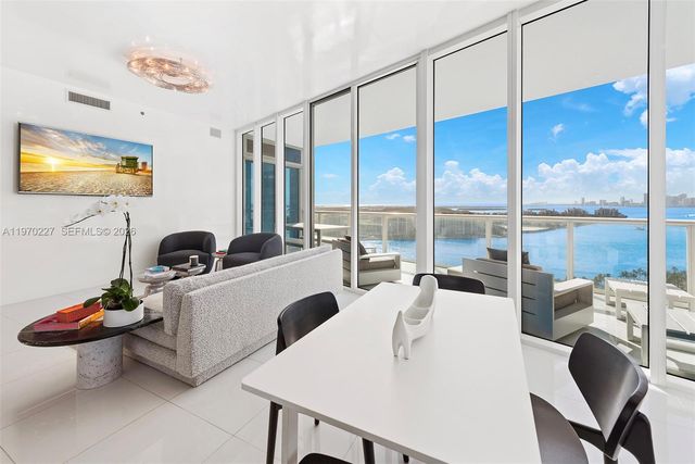 100 S Pointe Dr 2101, Miami Beach, FL 33139