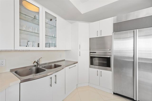 100 S Pointe Dr 2101, Miami Beach, FL 33139