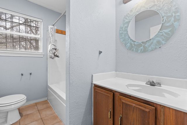 3839 Ave Avenue N, Fort Worth, TX 76105