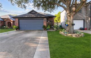 3725 Meadow Wood Drive, Pasadena, TX 77503