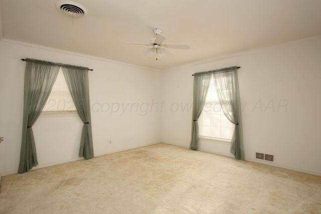 6404 DREYFUSS Road, Amarillo, TX 79106