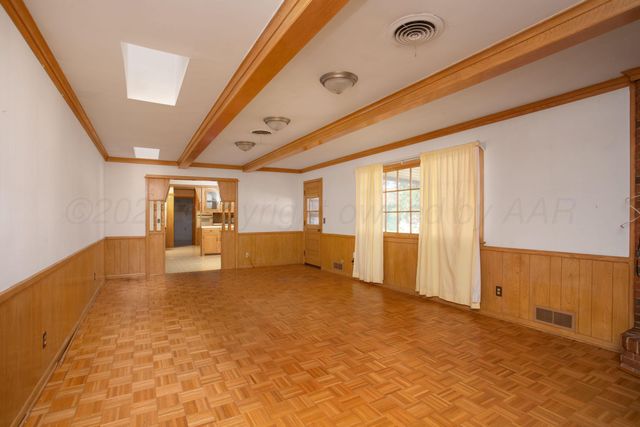 6404 DREYFUSS Road, Amarillo, TX 79106