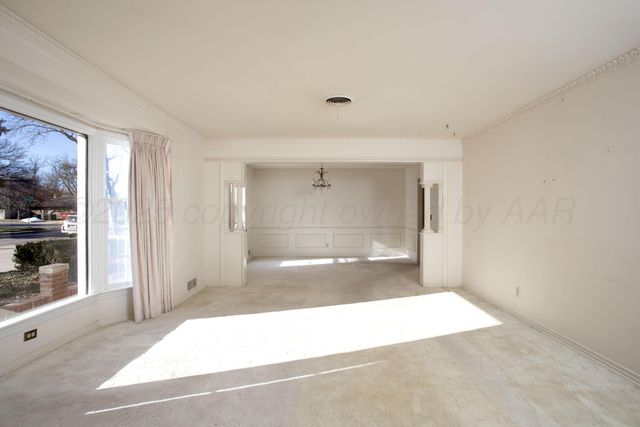 6404 DREYFUSS Road, Amarillo, TX 79106