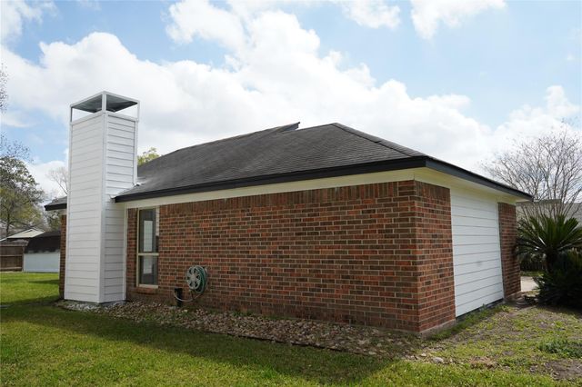 17030 Morning Star Avenue, Crosby, TX 77532