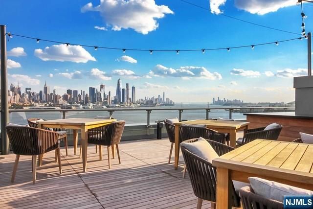 9 Ave At Port Imperial 823, West New York, NJ 07093